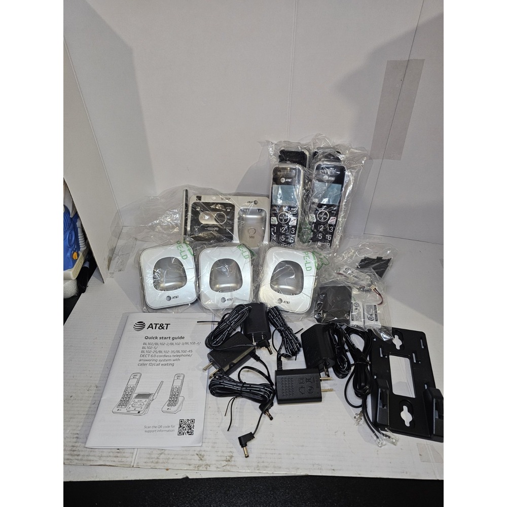 AT&T BL102-4 Cordless Phone Answering System Call Blocking Intercom 4 Handsets - Picture 16 of 16